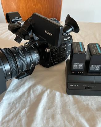 Sony FS5 come nuova + 3 batterie e caricabatterie