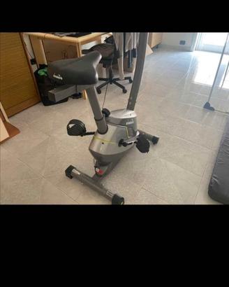 cyclette marca Diadora, bike elettromagnetica. 👌