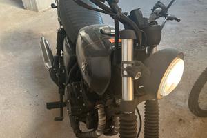 venndo  moto brixton 250 come nuova