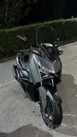 yamaha xmax 125cc 2025