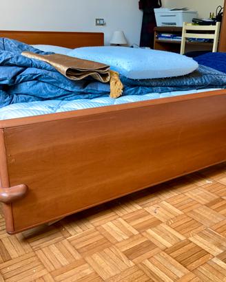 Camera da letto matrimoniale