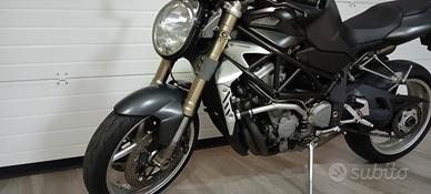 MV AGUSTA BRUTALE 750