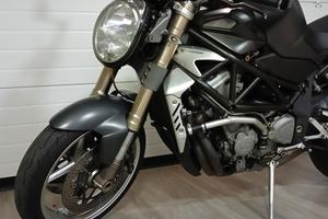 MV AGUSTA BRUTALE 750