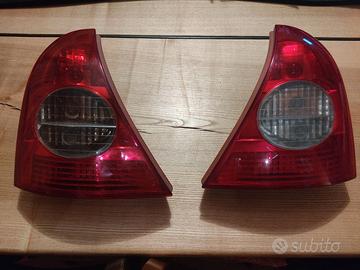 FANALI POSTERIORI  RENAULT CLIO 2  -   2004 