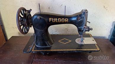 Macchina da cucire vintage