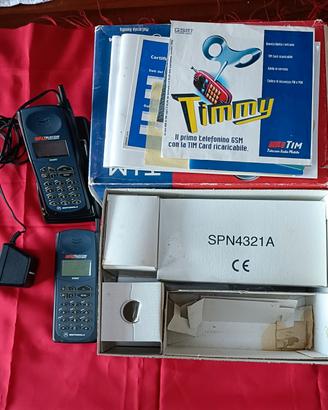 2 Telefoni Cellulari Motorola MG1-4A11 vintage