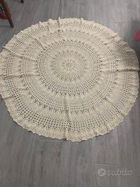 Tovaglia uncinetto rotonda