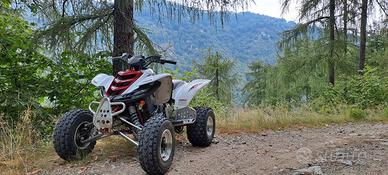 Quad yamaha raptor 660 r
