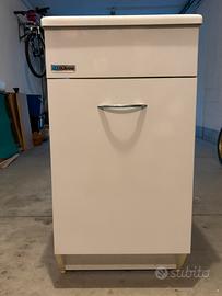 Lavatoio Colavene 60x45 cm con mobile e rubinetto