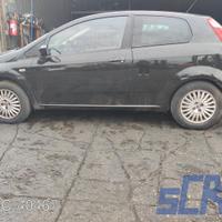 FIAT GRANDE PUNTO 199 1.3 D MULTIJET Ricambi