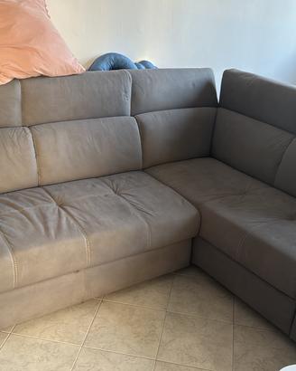 Divano letto angolare con pouf contenitore