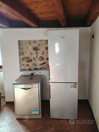 Frigorifero più lavastoviglie