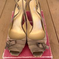 Sandali di raso con fiocco