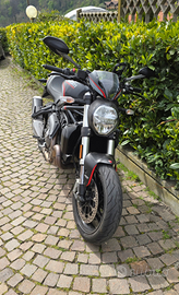 Ducati Monster 821 Stealth