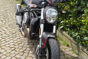 Ducati Monster 821 Stealth