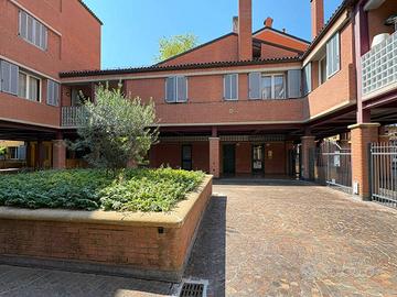 Immobile di 40 m² con 1 locale a Bologna