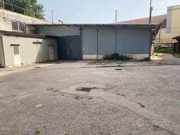 Capannone industriale