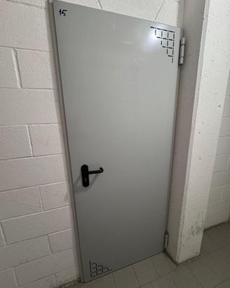 Porta cantina
