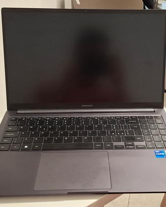 Galaxy book 3 - i7 13a Gen / 16GB RAM / 1TB SSD