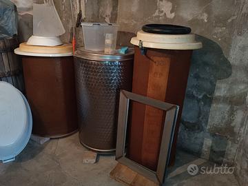 Pigiatrice e botti per vino - cantina