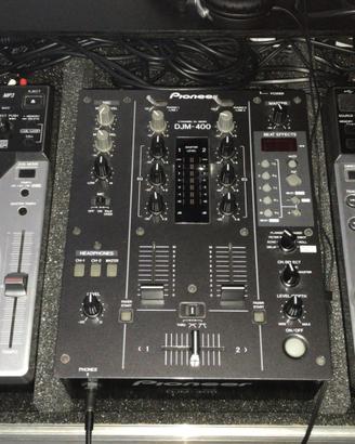 Console pionner  2 cdj 400 + mixer djm 400