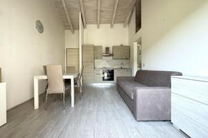 2 LOCALI A CASTELVERDE
