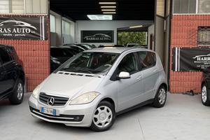 Mercedes-benz A 160 CDI BlueEFFICIENCY Coupé Avant