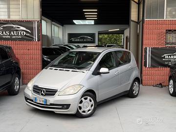 Mercedes-benz A 160 CDI BlueEFFICIENCY Coupé Avant