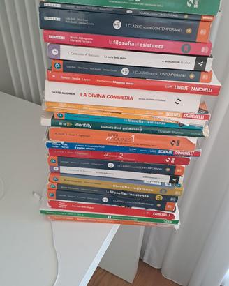 Libri vari scuola superiore 