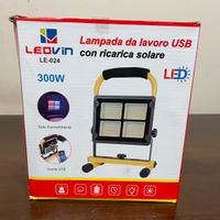 Lampada da lavoro USB con ricarica solare 300W