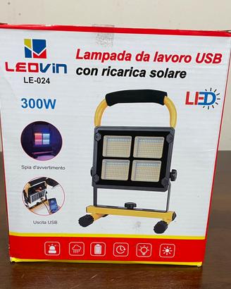 Lampada da lavoro USB con ricarica solare 300W