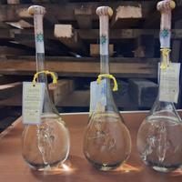 Bottiglie da collezione in vetro soffiato