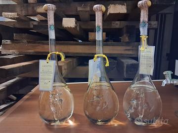 Bottiglie da collezione in vetro soffiato