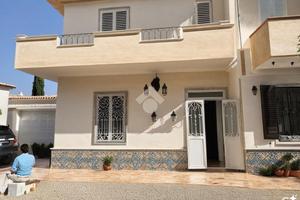 CASA SEMINDIPENDENTE A BOTRICELLO