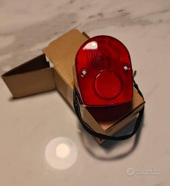 luce posteriore per moto, FMI badge fregio 