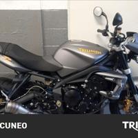 TRIUMPH Street Triple 675 R