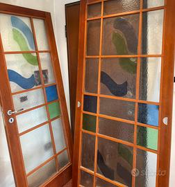Coppia porte in noce con vetro artistico firmato!!