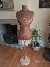 manichino cartapesta vintage 