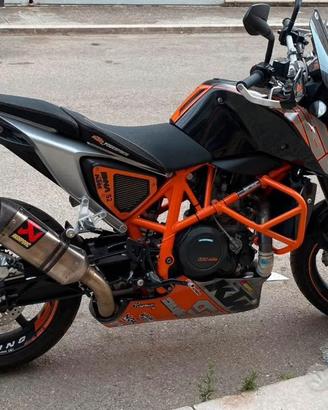 KTM Duke 690