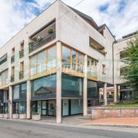 ufficio di 176 mq posto al piano primo