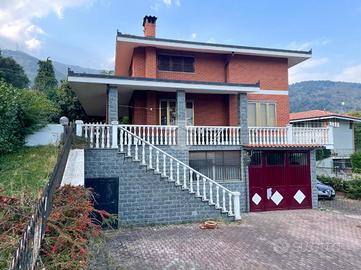 VILLA SINGOLA A GIVOLETTO