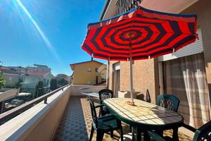 2 LOCALI A BELLARIA-IGEA MARINA