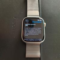 "Apple Watch series 8" 