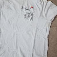 t shirt ricamata a mano