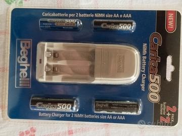 caricabatterie con batterie 