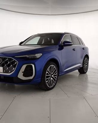 Audi SQ5 3.0 tfsi mhev+ Launch edition quattro 367