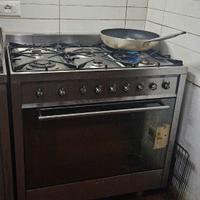 Cucina 6 fuochi 90x60x90 con forno