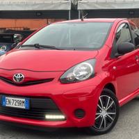 Toyota Aygo 1.0 12V VVT-i 5 porte Lounge Connect