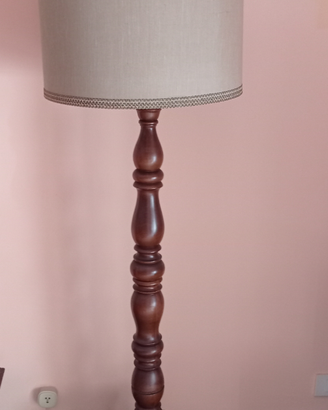 Lampada e lampada da comodino