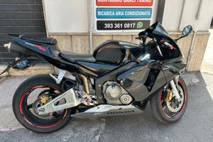 Honda cbr 600 rr